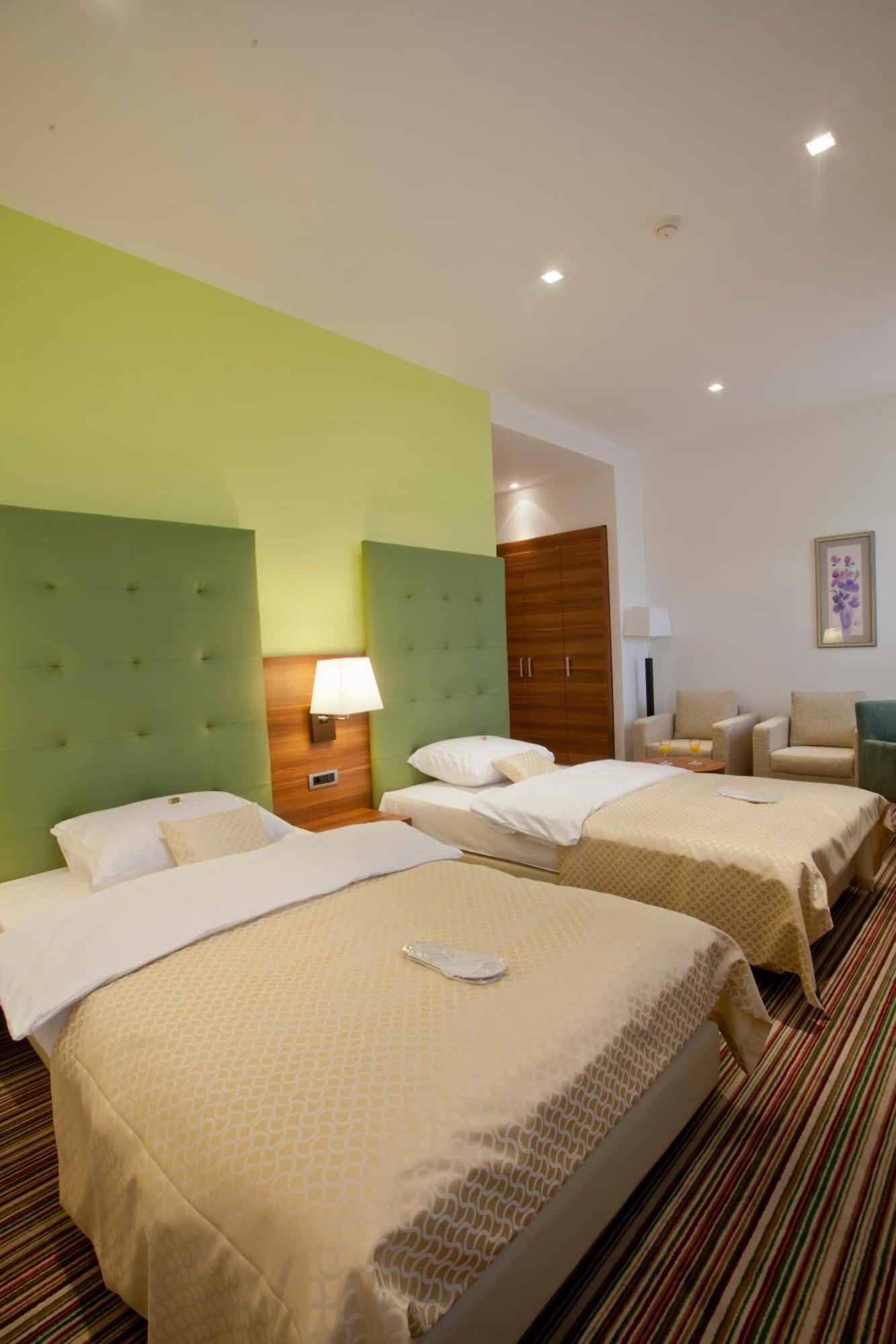 Hotel Sport Ivanić-Grad Buitenkant foto