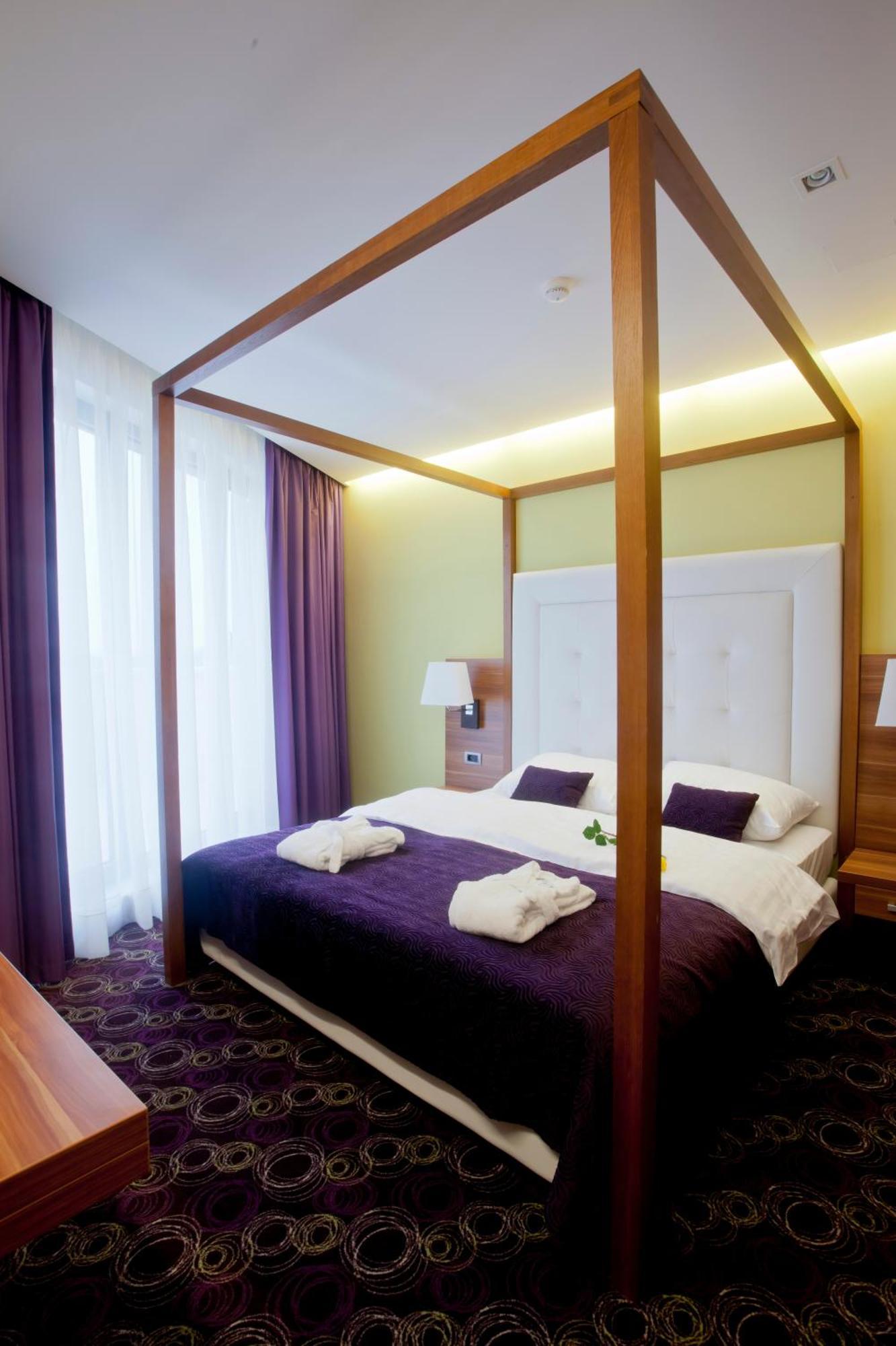Hotel Sport Ivanić-Grad Buitenkant foto