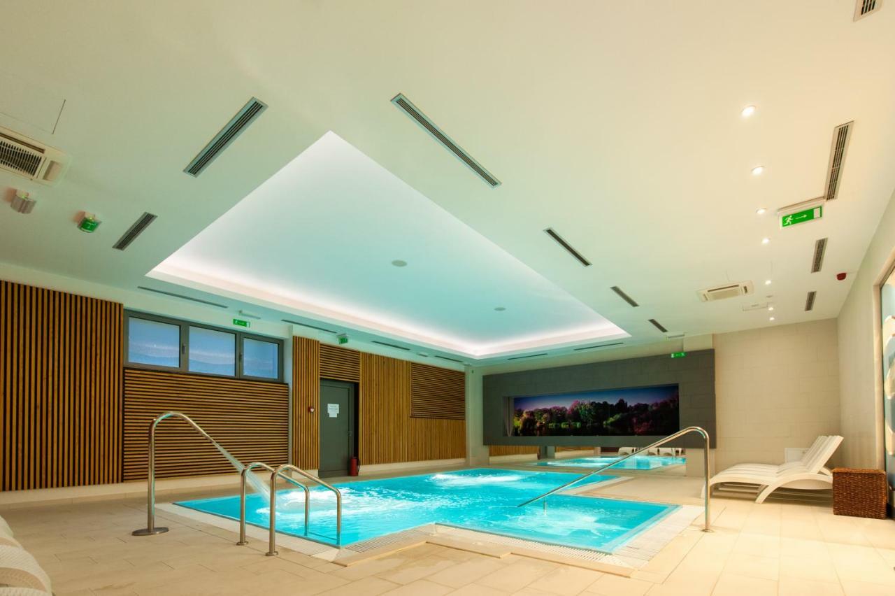 Hotel Sport Ivanić-Grad Buitenkant foto