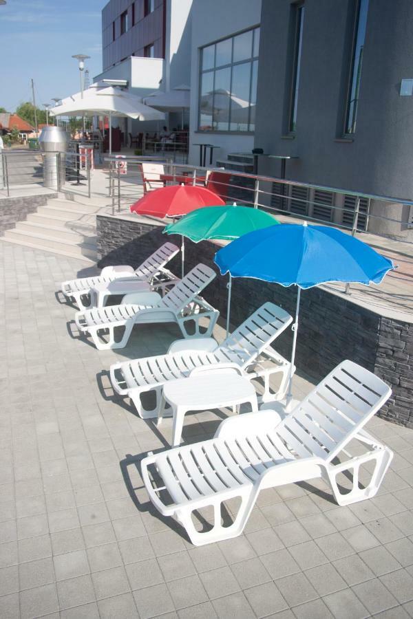 Hotel Sport Ivanić-Grad Buitenkant foto