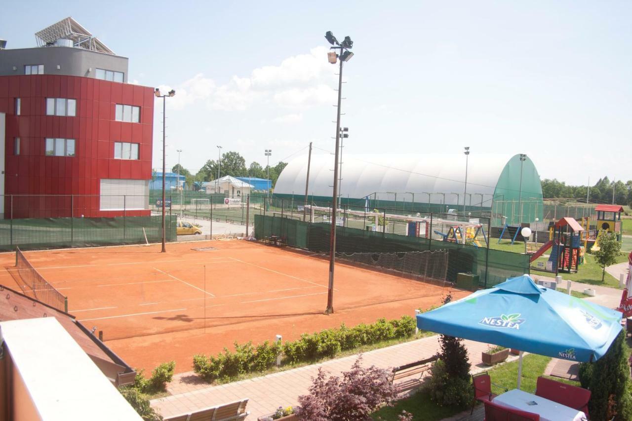 Hotel Sport Ivanić-Grad Buitenkant foto